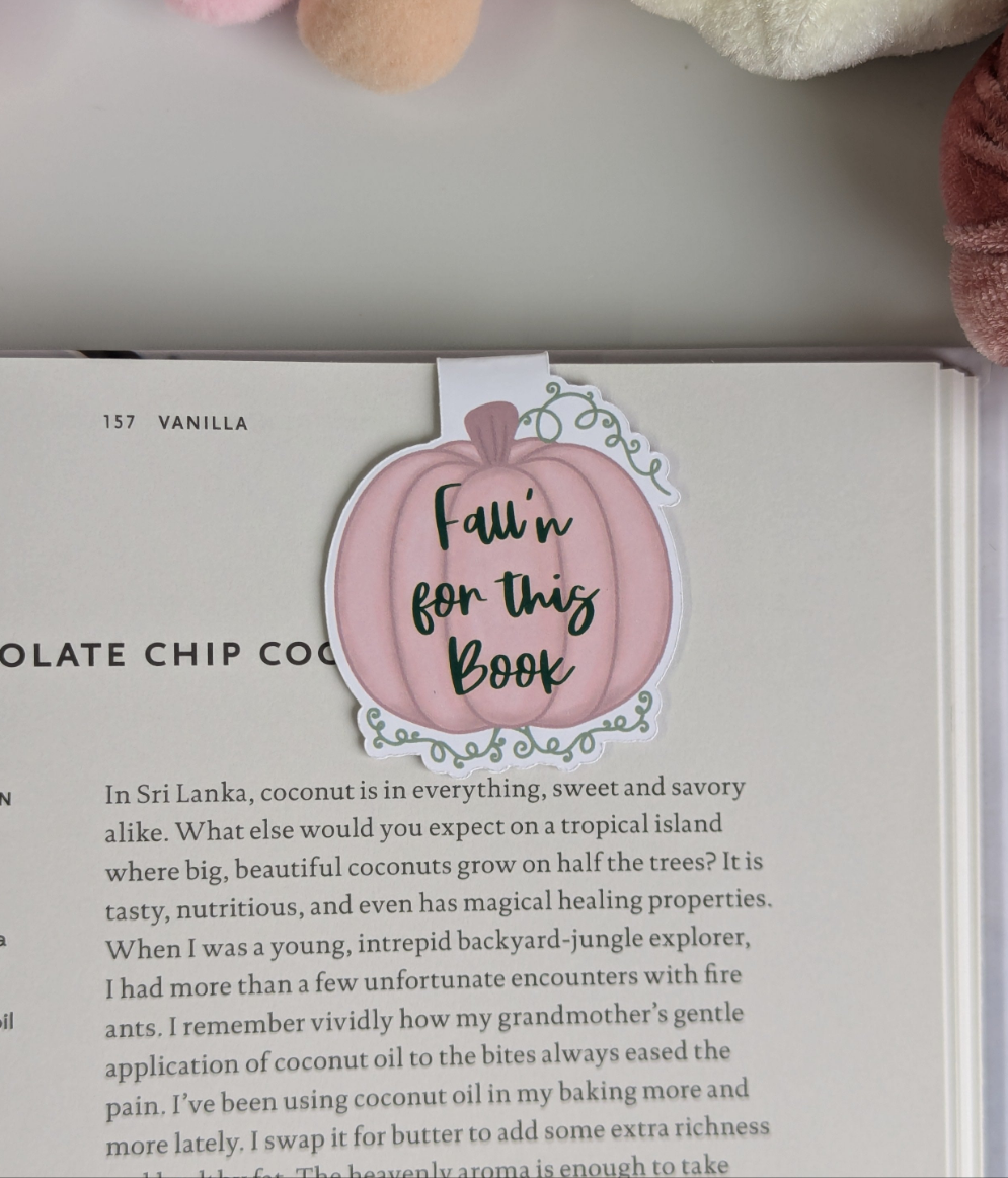 Pink Pumpkin Fall'n For This Book Fall Magnetic Bookmark