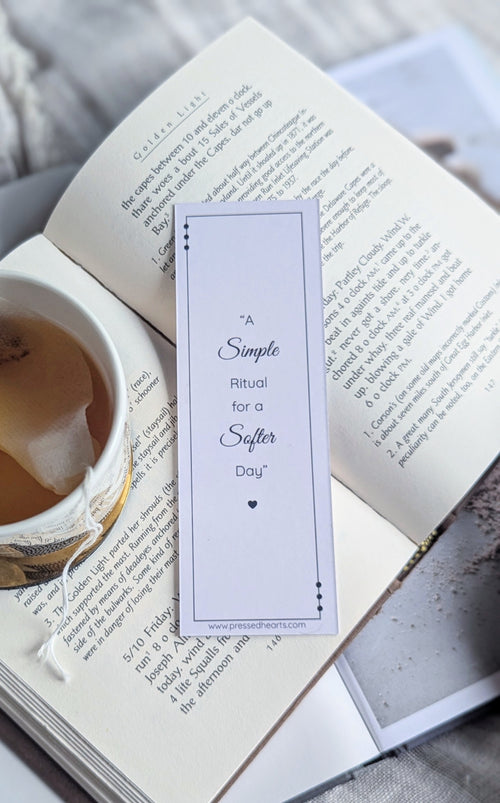 Book Blanket Simplici-Tea Cozy Bookmark